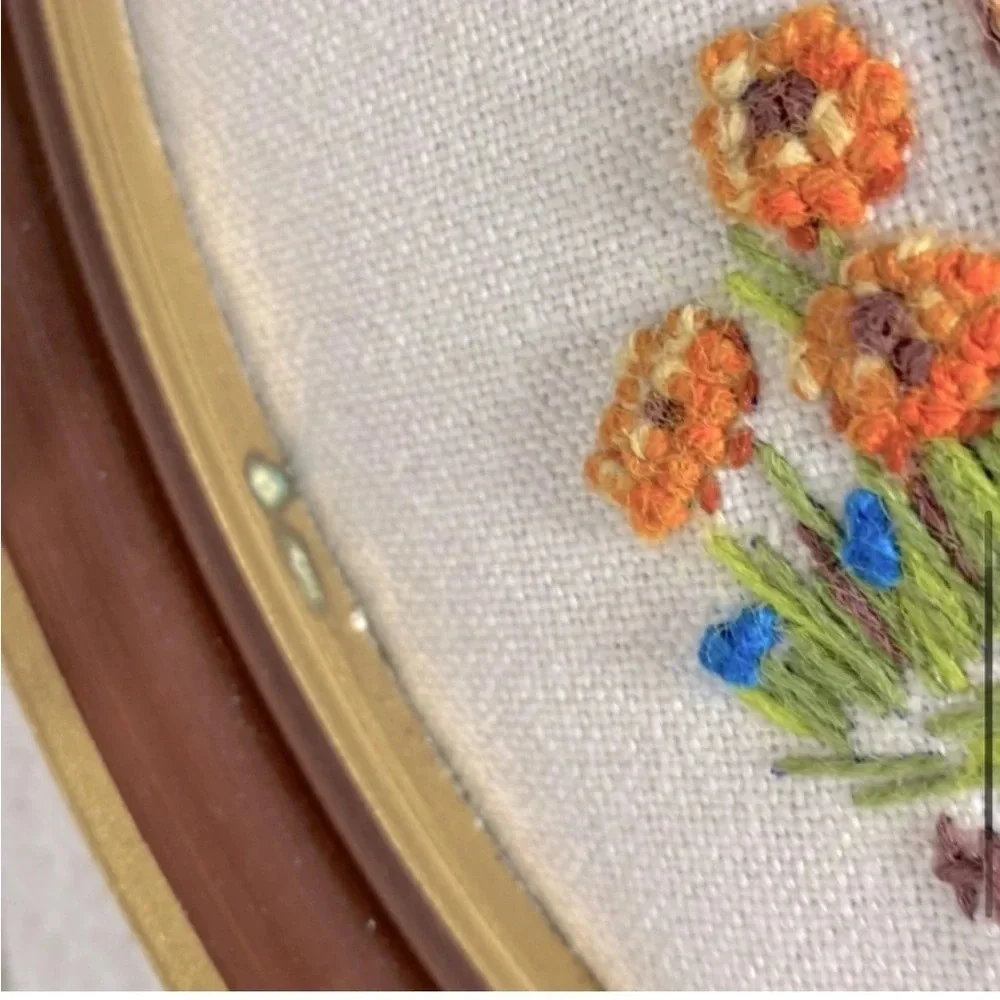 Vintage Hummel Crewel Oval Framed Embroidery  Handmade Completed Wall Decor - Picture 7 of 13